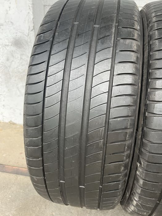 2 бр. летни гуми 235/50/18 Michelin DOT 4115 4,5 mm