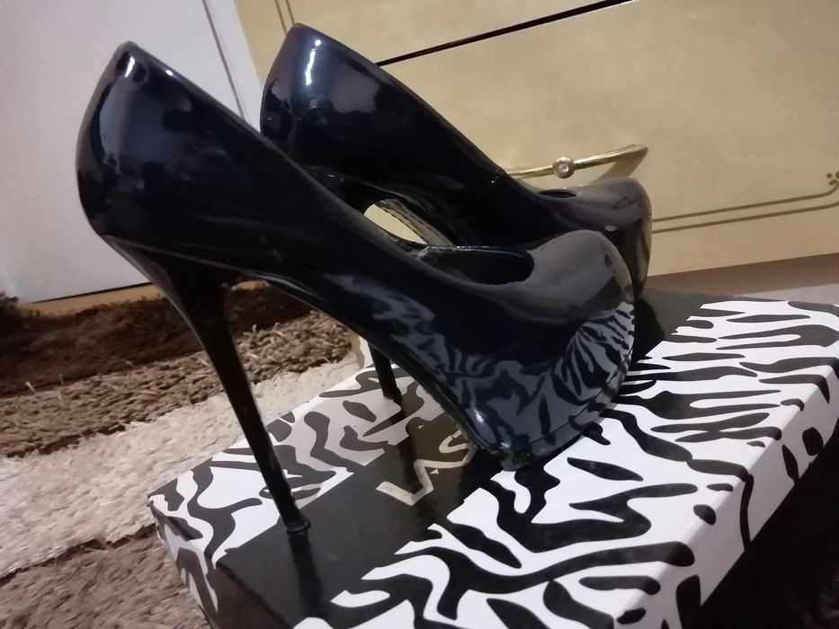 Разгружаю свой гардероб