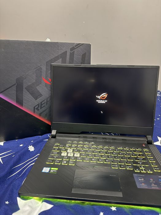 Asus rog  strix g53 gtx1660ti i7 gen 9  512 ssd fac si schimb platesc diff