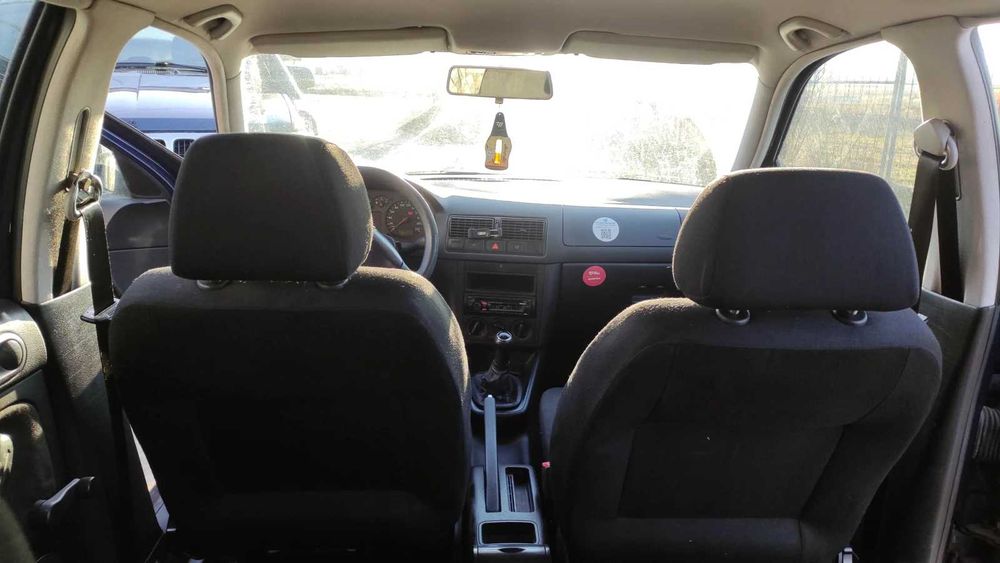 VW Golf 4 1.4 бензин