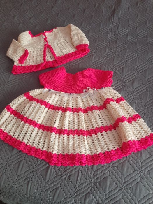 Costumaș fetițe croșetat nou