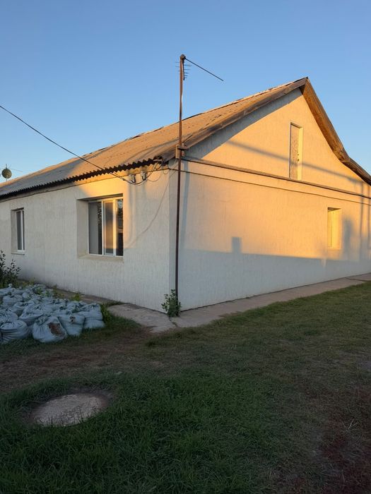 Дом 10 соток земли Продается срочно