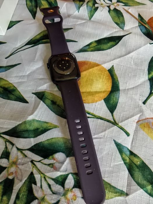 IPhon 14 pro и часовник watch 8