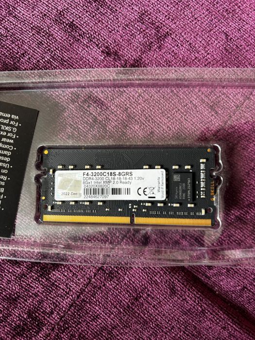 Продам оперативную память DDR 4 на 8 Гб.