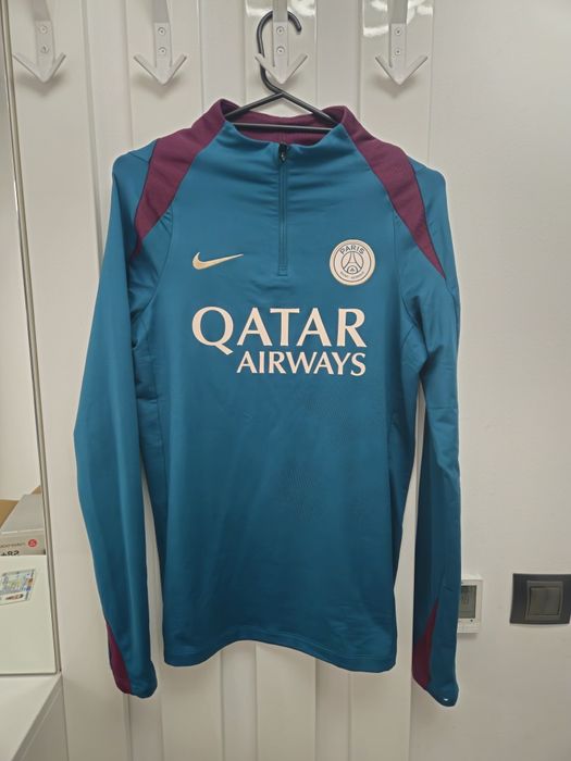 Bluza fotbal nike PSG NOUĂ 60% REDUCERE