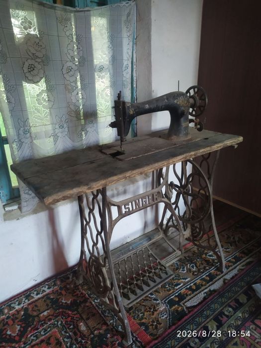 Eski tikuv mashinasi