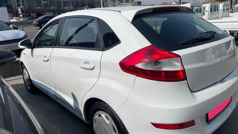 Продаю автомобиль ZAZ  FORZA