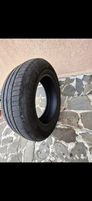 Anvelope 215/60/17 -  vara Michelin - Continental