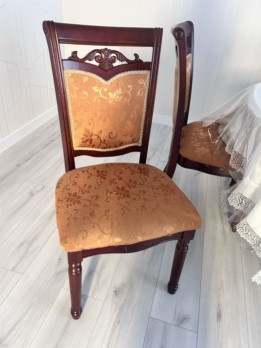 стулья для гостинной