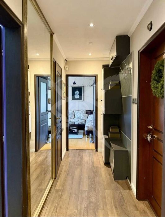 Продава се Тристаен апартамент в Бургас, Славейков - 60 кв.м за 2500 €/кв.м - Снимка #5