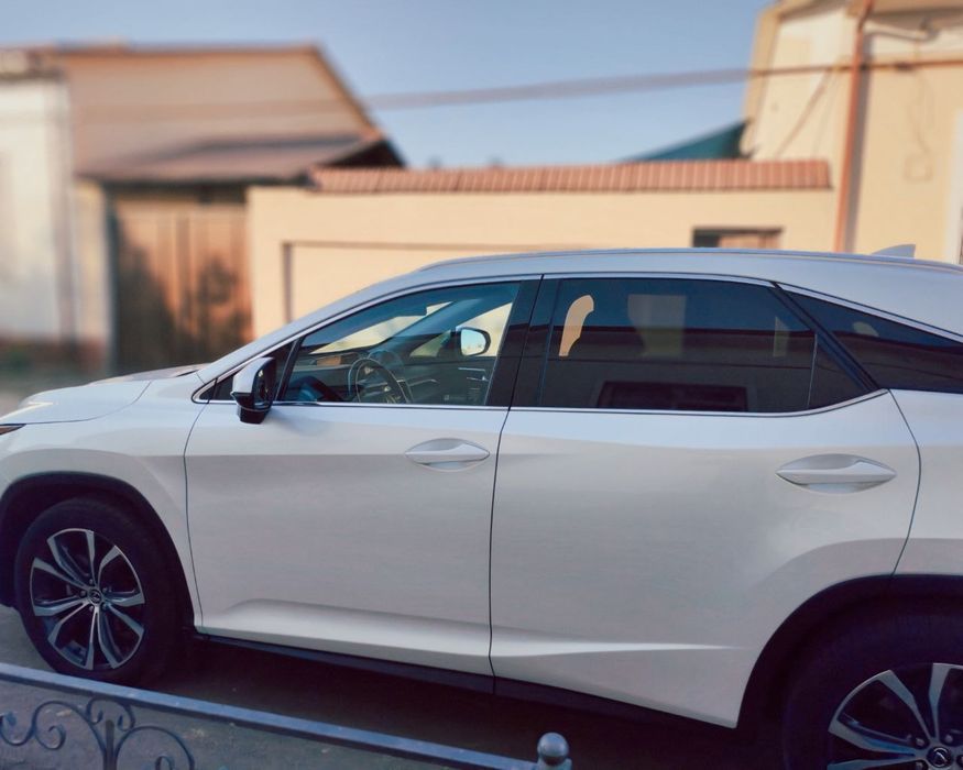 Продаю Lexus Rx 350