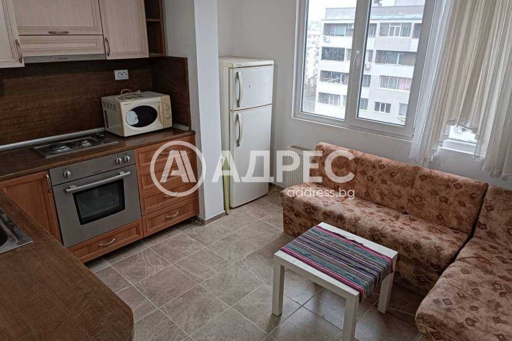 Наем двустаен апартамент до магазин "Била"!