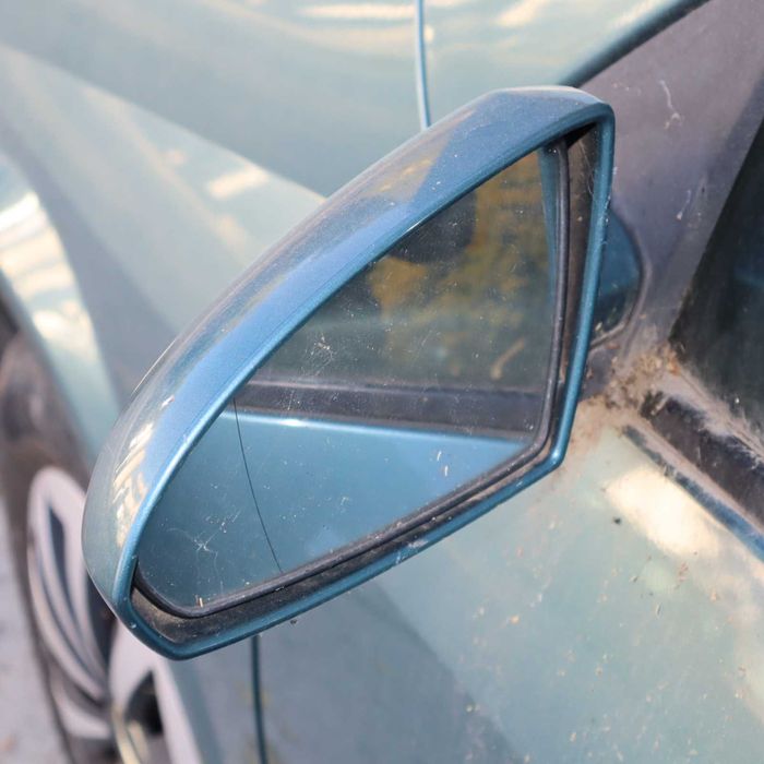 Ляво огледало за Нисан Примера 1.6 16в 109 к.с.2003 година.Р12