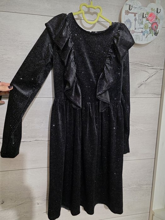 2 бр. официални рокли 10-11 г