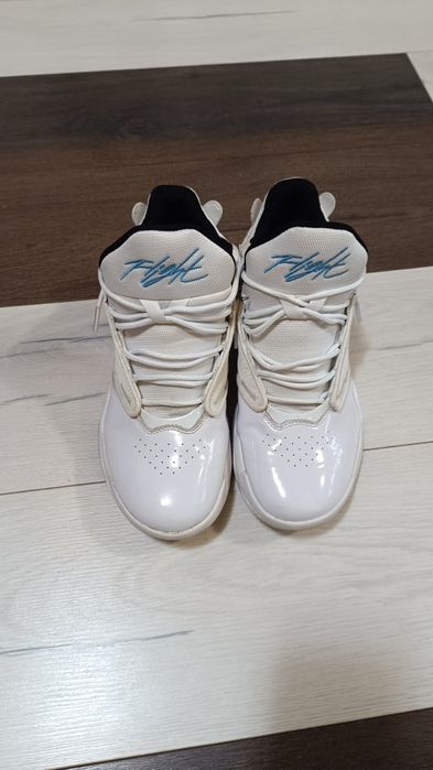 Jordan 4 aura max university blue