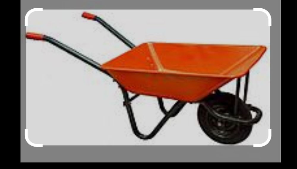 Бетономещалка и тачка