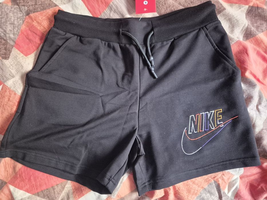 Дамски шорти Nike