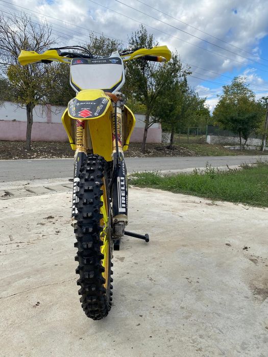 vand suziki rmz 250