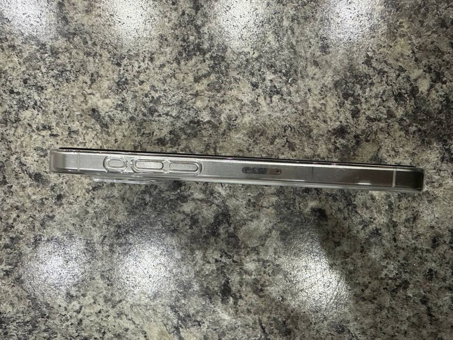 Айфон 15 pro max обмен на 16 pro max