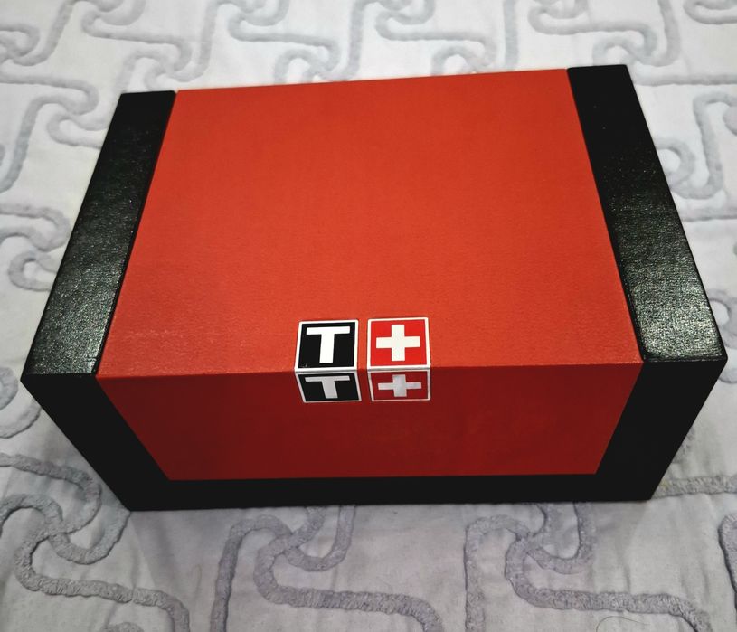 Продаётся Оригинальная коробка НОВАЯ от часов TISSOT.с документами.