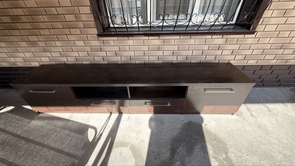 Тумба под телевизор