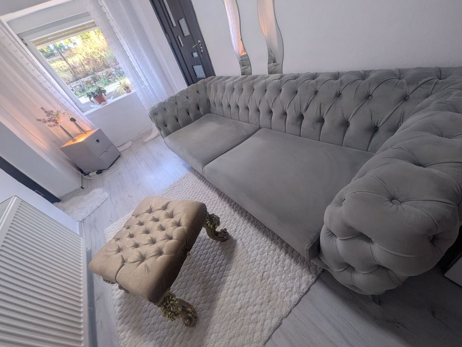 Se vinde canapea Chesterfield Lux