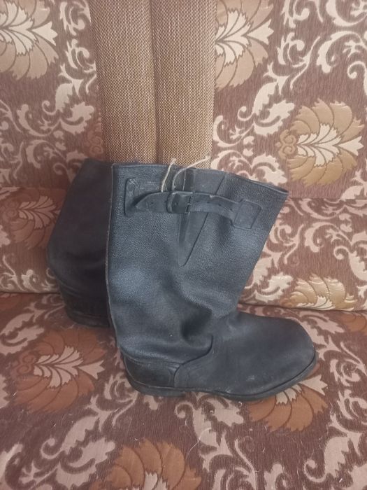 Продаются сапоги керзовые