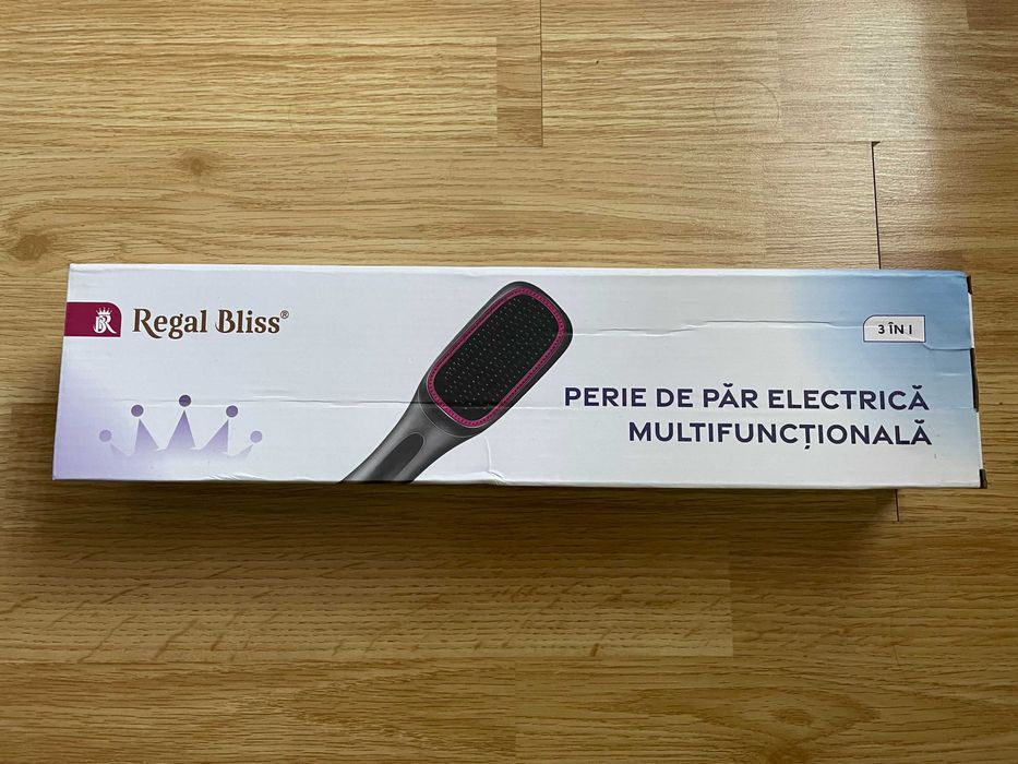 Perie electrica de par Regal Bliss pentru volum si indreptare rapida