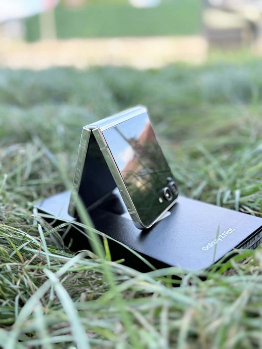 Samsung z flip 5