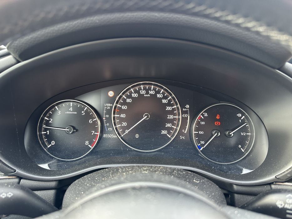 Mazda 3 Skyactiv-G MHEV, motor 2.0 122 CP