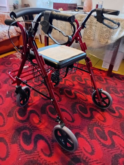 Продам роллатор-ходунки