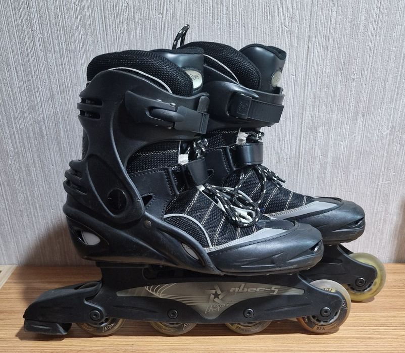 Ролери, 43 номер