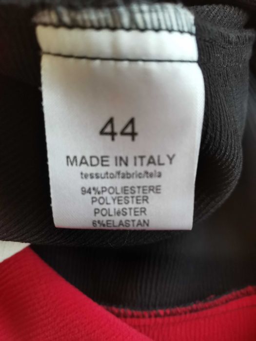 Елегантни дамски рокли