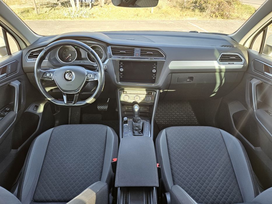 VOLKSWAGEN Tiguan 2019 — imagine 5