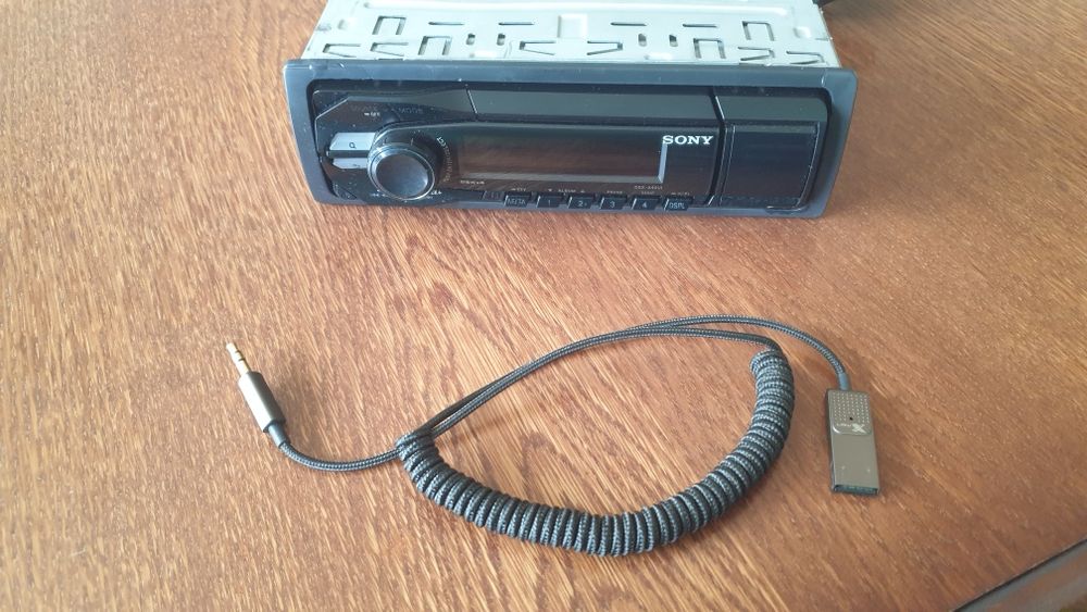 Авто радио плеър музика за кола Сони Sony USB AUX Bluetooth. Блутут