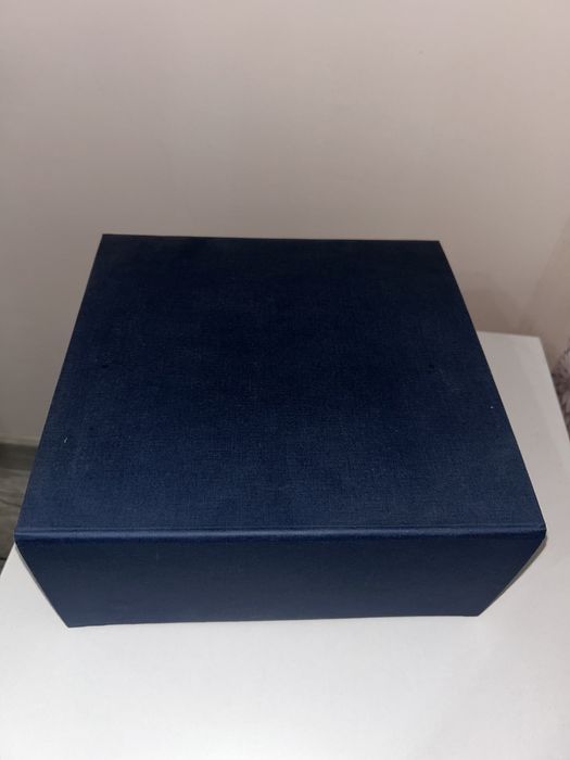 Продаю коробку упаковку