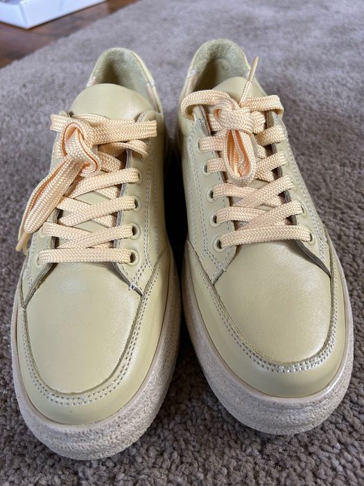 Ортопедични дамски з обувки