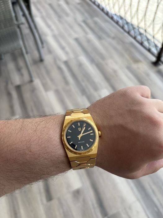 Pagani Desing Gold and black 37 mm