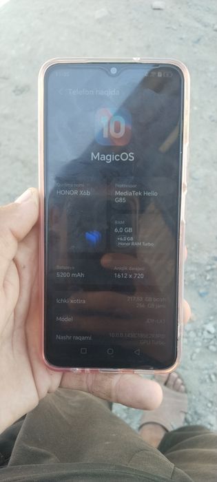 Honor x 6b sotiladi