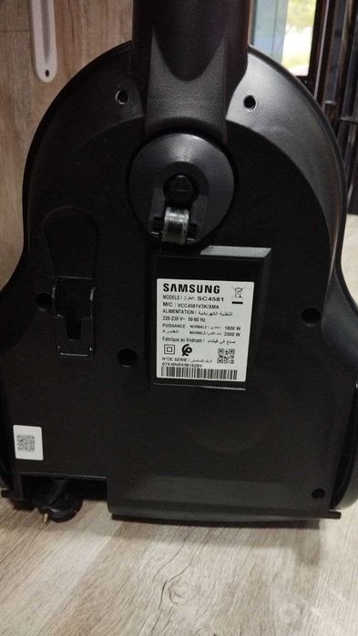 Продается пылесос Samsung со склада