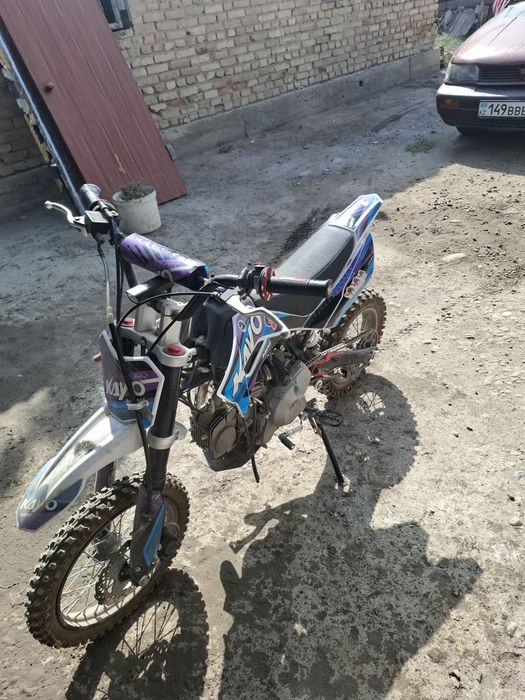 Мотоцикл питбайк