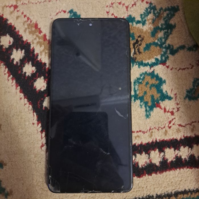 Продам телефоны не робочие