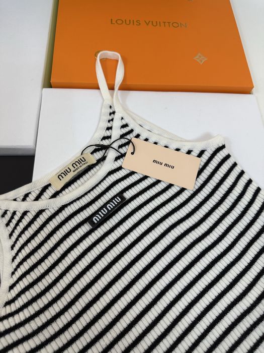 MIU дамски топ вълна New Season