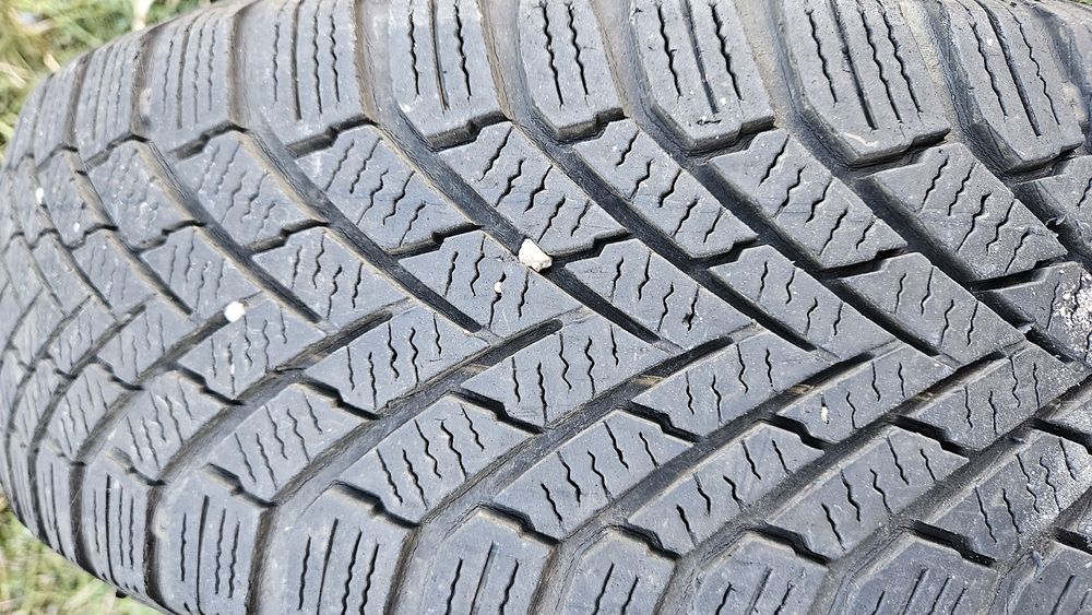 2бр гуми 185 65 15 континентал