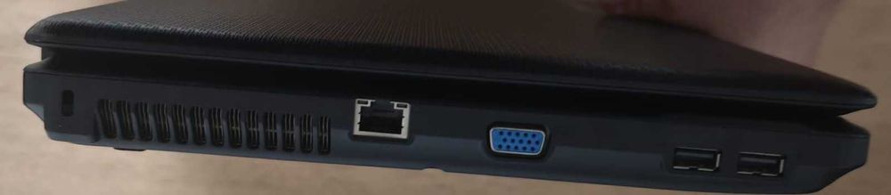 Laptop Lenovo G550, P T4500, 3GB RAM, stare excelentă, încărcător.