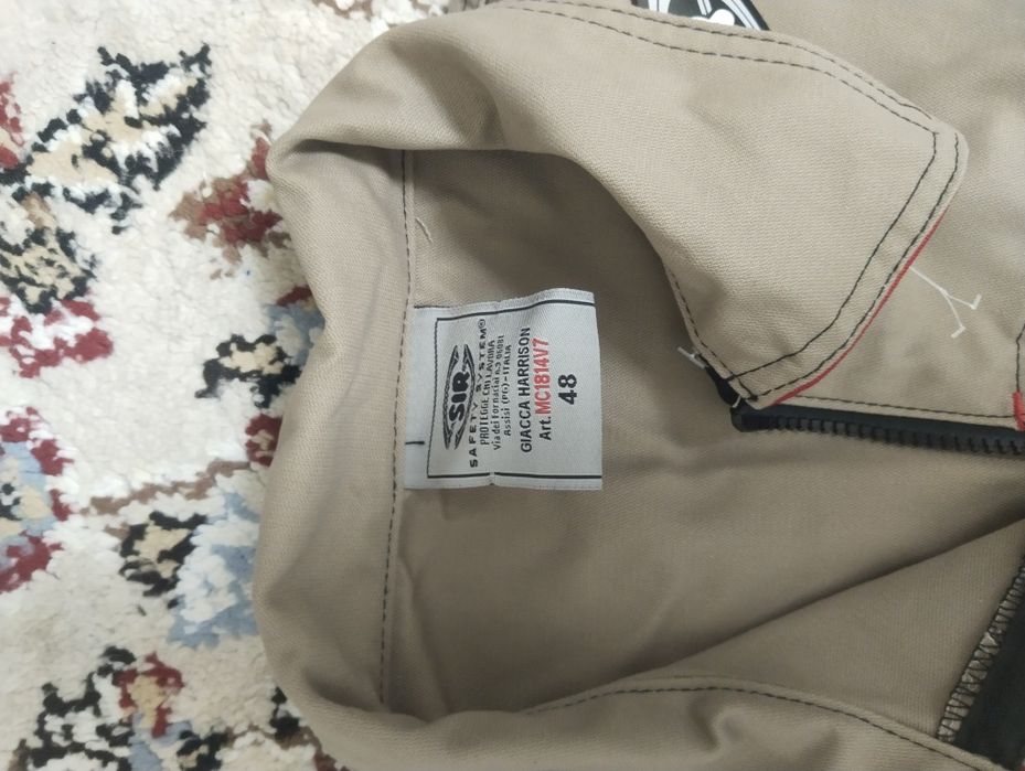 Продам летние спецодежда. Новый