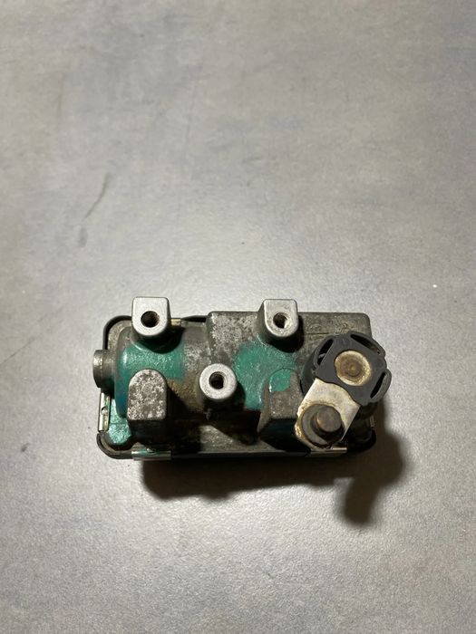 Actuator electric turbosuflanta 6NW008412 BMW Seria 3 2002
