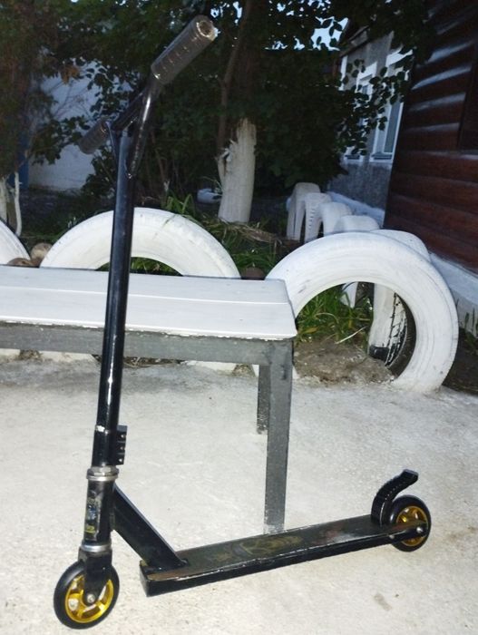 Самокат Трюковый подростковый