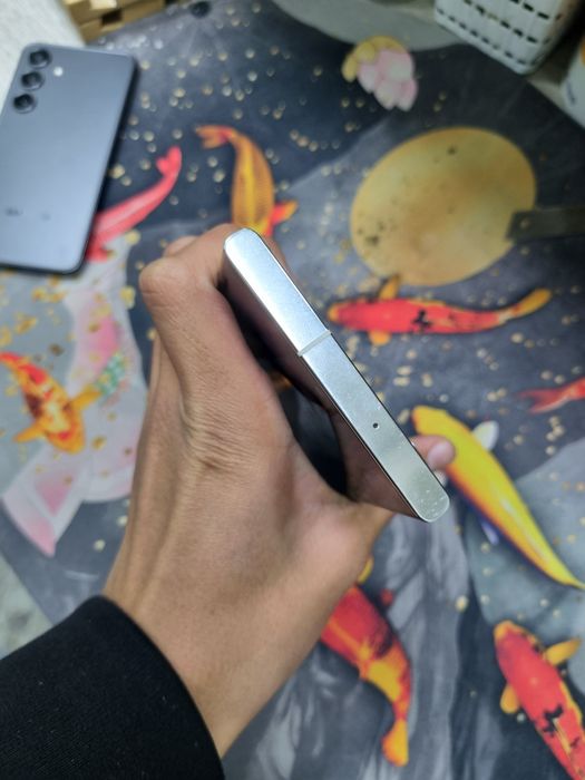 Samsung galaxy s23 ultra 5G 12/256gb 1sim+E-sim