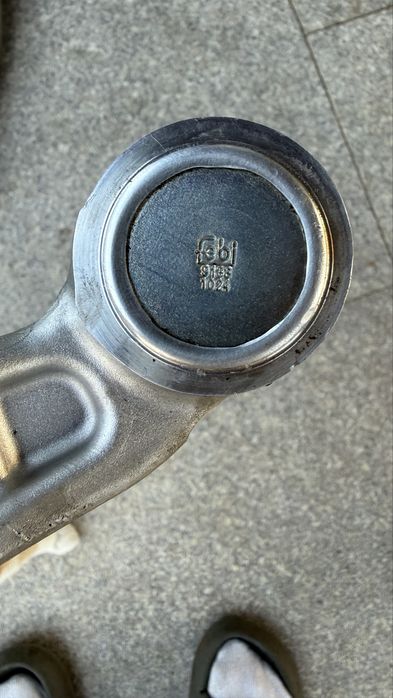 Brate Audi A4 Avant